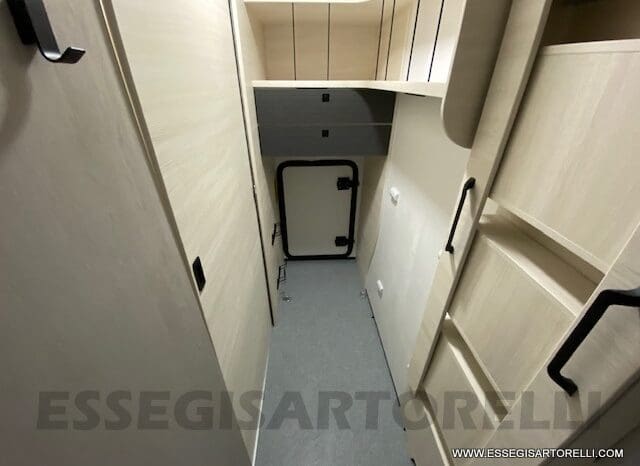 CHAUSSON EXCLUSIVE LINE 660 170 CV AUTOMATICO 699 CM 2022 solo 1.910 KM ! pieno