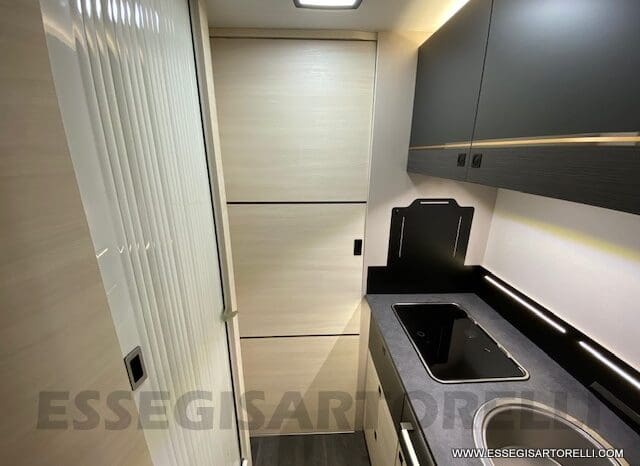 CHAUSSON EXCLUSIVE LINE 660 170 CV AUTOMATICO 699 CM 2022 solo 1.910 KM ! pieno