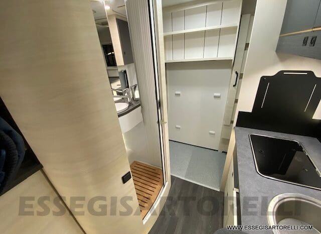 CHAUSSON EXCLUSIVE LINE 660 170 CV AUTOMATICO 699 CM 2022 solo 1.910 KM ! pieno
