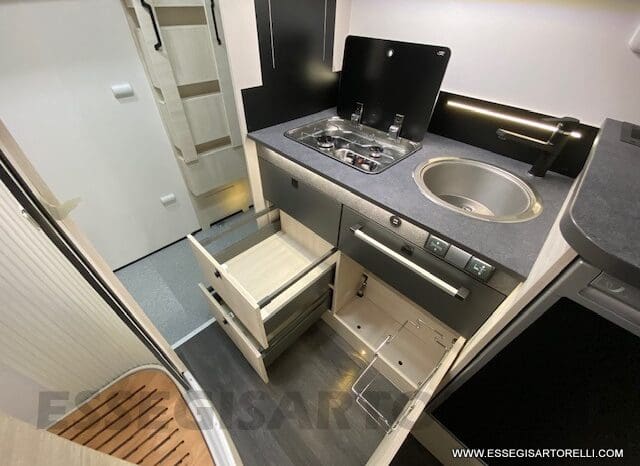 CHAUSSON EXCLUSIVE LINE 660 170 CV AUTOMATICO 699 CM 2022 solo 1.910 KM ! pieno