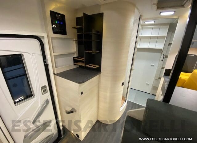CHAUSSON EXCLUSIVE LINE 660 170 CV AUTOMATICO 699 CM 2022 solo 1.910 KM ! pieno