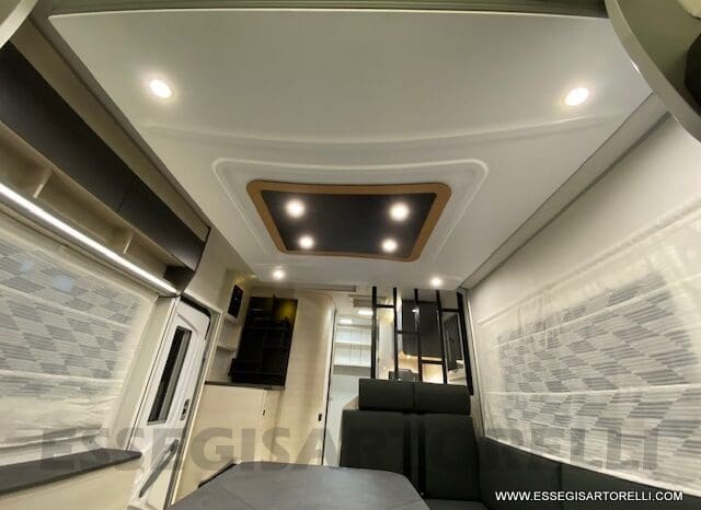 CHAUSSON EXCLUSIVE LINE 660 170 CV AUTOMATICO 699 CM 2022 solo 1.910 KM ! pieno
