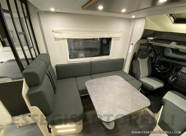 CHAUSSON EXCLUSIVE LINE 660 170 CV AUTOMATICO 699 CM 2022 solo 1.910 KM ! pieno