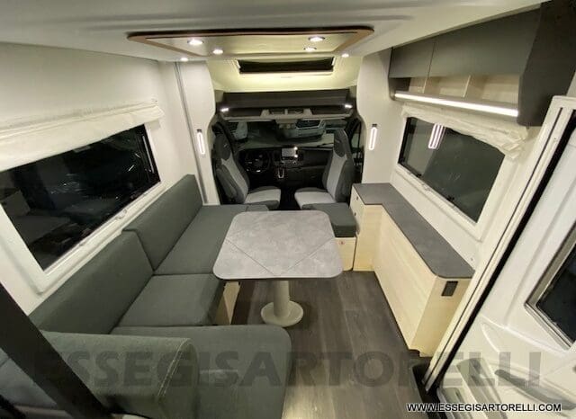 CHAUSSON EXCLUSIVE LINE 660 170 CV AUTOMATICO 699 CM 2022 solo 1.910 KM ! pieno