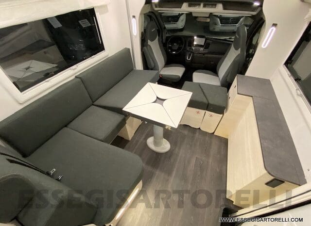 CHAUSSON EXCLUSIVE LINE 660 170 CV AUTOMATICO 699 CM 2022 solo 1.910 KM ! pieno