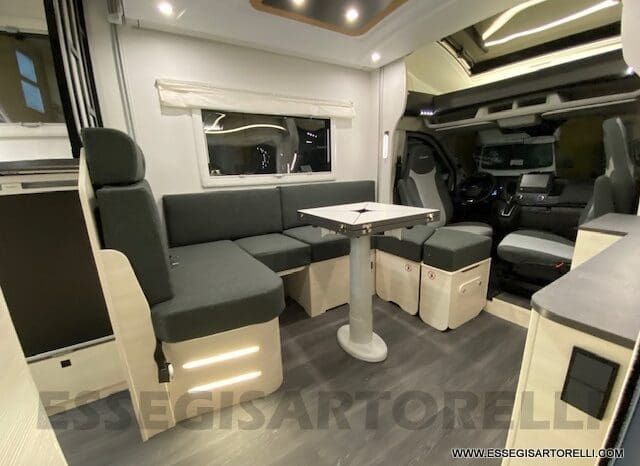 CHAUSSON EXCLUSIVE LINE 660 170 CV AUTOMATICO 699 CM 2022 solo 1.910 KM ! pieno