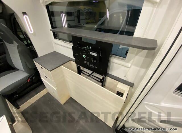 CHAUSSON EXCLUSIVE LINE 660 170 CV AUTOMATICO 699 CM 2022 solo 1.910 KM ! pieno