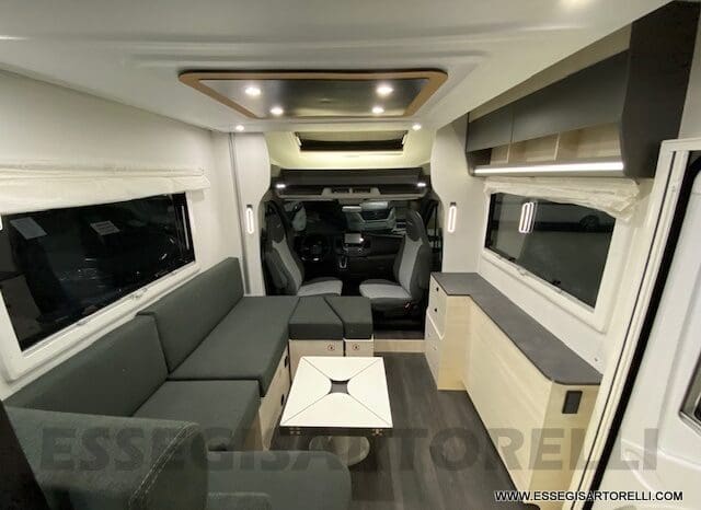 CHAUSSON EXCLUSIVE LINE 660 170 CV AUTOMATICO 699 CM 2022 solo 1.910 KM ! pieno