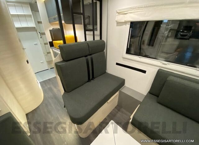 CHAUSSON EXCLUSIVE LINE 660 170 CV AUTOMATICO 699 CM 2022 solo 1.910 KM ! pieno