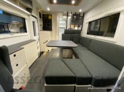 CHAUSSON EXCLUSIVE LINE 660 170 CV AUTOMATICO 699 CM 2022 solo 1.910 KM ! pieno
