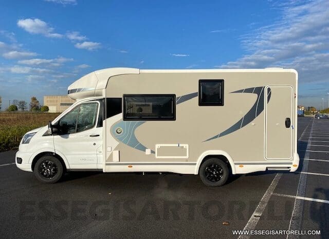CHAUSSON EXCLUSIVE LINE 660 170 CV AUTOMATICO 699 CM 2022 solo 1.910 KM ! pieno