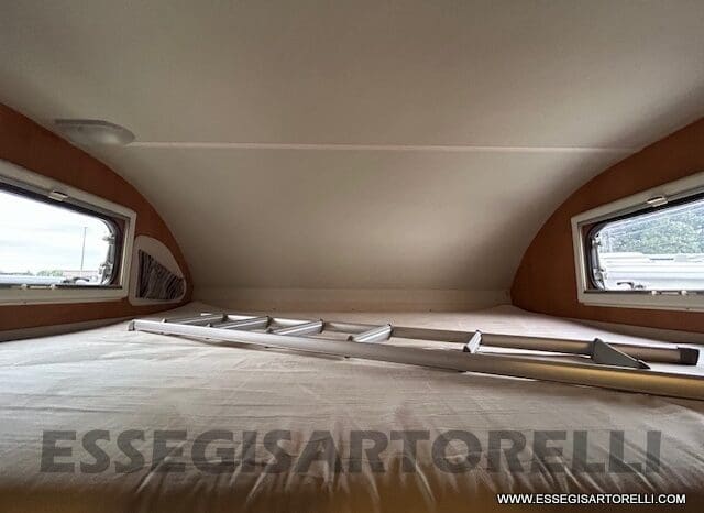 ROLLER TEAM AUTOROLLER 2 MANSARDATO 6 POSTI 2009 671 CM pieno
