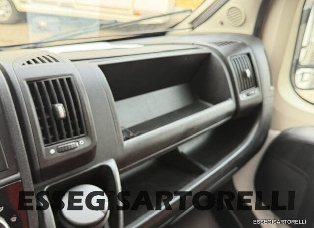 ADRIA MATRIX M 680 SP GARAGE E BASCULANTE 2013 5 POSTI OMOLOGATI DOPPIO CLIMA pieno