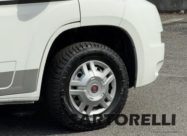 ADRIA MATRIX M 680 SP GARAGE E BASCULANTE 2013 5 POSTI OMOLOGATI DOPPIO CLIMA pieno