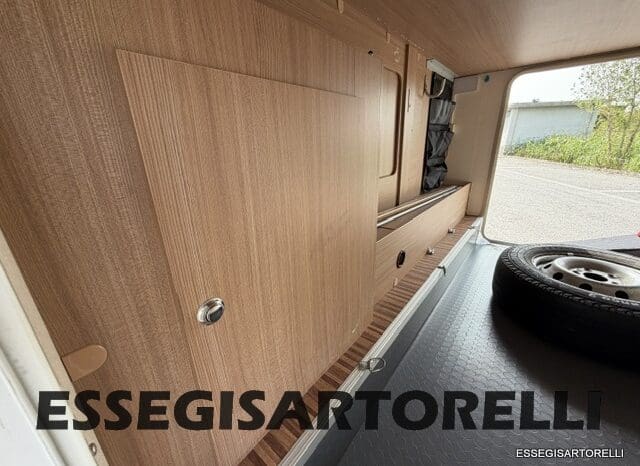 ADRIA MATRIX M 680 SP GARAGE E BASCULANTE 2013 5 POSTI OMOLOGATI DOPPIO CLIMA pieno