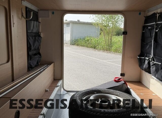 ADRIA MATRIX M 680 SP GARAGE E BASCULANTE 2013 5 POSTI OMOLOGATI DOPPIO CLIMA pieno