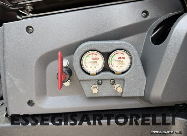 ADRIA MATRIX M 680 SP GARAGE E BASCULANTE 2013 5 POSTI OMOLOGATI DOPPIO CLIMA pieno