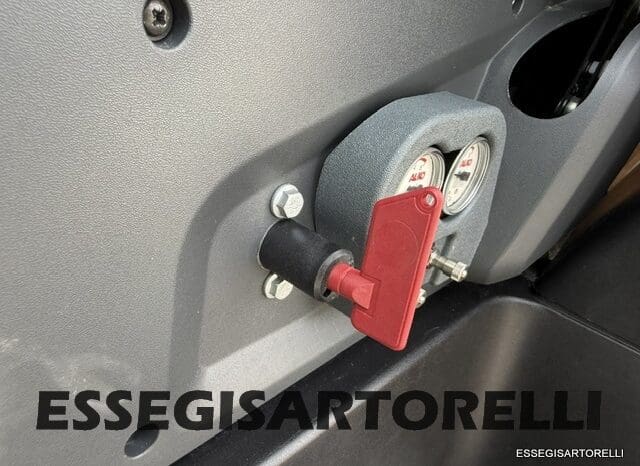 ADRIA MATRIX M 680 SP GARAGE E BASCULANTE 2013 5 POSTI OMOLOGATI DOPPIO CLIMA pieno
