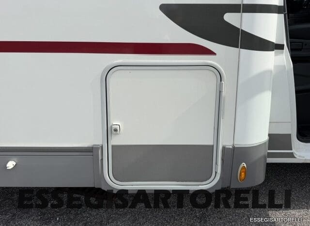 ADRIA MATRIX M 680 SP GARAGE E BASCULANTE 2013 5 POSTI OMOLOGATI DOPPIO CLIMA pieno