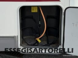 ADRIA MATRIX M 680 SP GARAGE E BASCULANTE 2013 5 POSTI OMOLOGATI DOPPIO CLIMA pieno