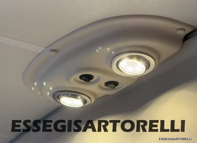 ADRIA MATRIX M 680 SP GARAGE E BASCULANTE 2013 5 POSTI OMOLOGATI DOPPIO CLIMA pieno
