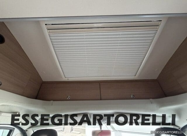 ADRIA MATRIX M 680 SP GARAGE E BASCULANTE 2013 5 POSTI OMOLOGATI DOPPIO CLIMA pieno