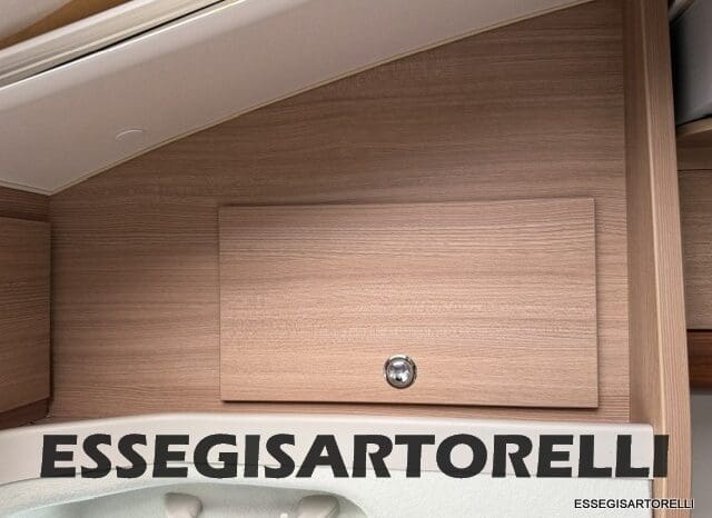 ADRIA MATRIX M 680 SP GARAGE E BASCULANTE 2013 5 POSTI OMOLOGATI DOPPIO CLIMA pieno