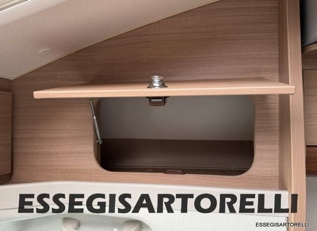ADRIA MATRIX M 680 SP GARAGE E BASCULANTE 2013 5 POSTI OMOLOGATI DOPPIO CLIMA pieno