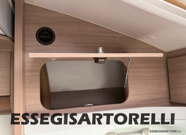 ADRIA MATRIX M 680 SP GARAGE E BASCULANTE 2013 5 POSTI OMOLOGATI DOPPIO CLIMA pieno