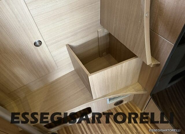 ADRIA MATRIX M 680 SP GARAGE E BASCULANTE 2013 5 POSTI OMOLOGATI DOPPIO CLIMA pieno