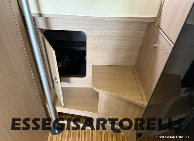 ADRIA MATRIX M 680 SP GARAGE E BASCULANTE 2013 5 POSTI OMOLOGATI DOPPIO CLIMA pieno