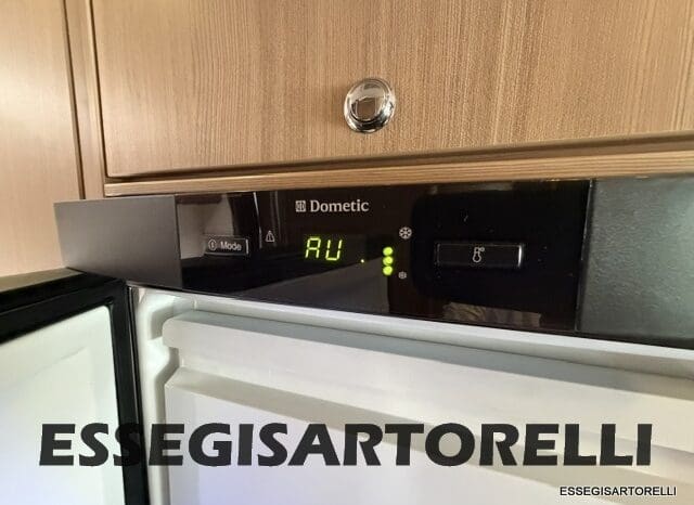 ADRIA MATRIX M 680 SP GARAGE E BASCULANTE 2013 5 POSTI OMOLOGATI DOPPIO CLIMA pieno