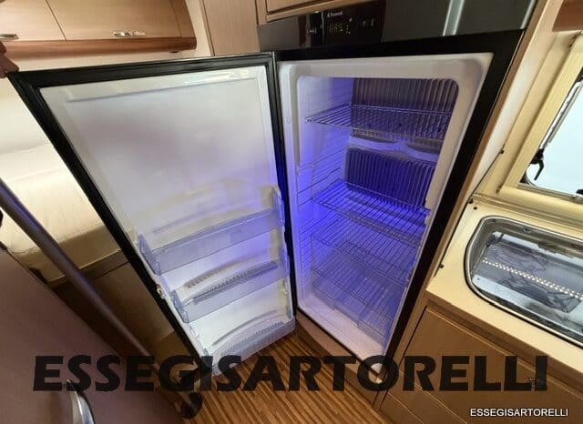 ADRIA MATRIX M 680 SP GARAGE E BASCULANTE 2013 5 POSTI OMOLOGATI DOPPIO CLIMA pieno