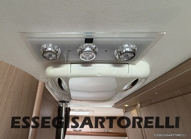 ADRIA MATRIX M 680 SP GARAGE E BASCULANTE 2013 5 POSTI OMOLOGATI DOPPIO CLIMA pieno