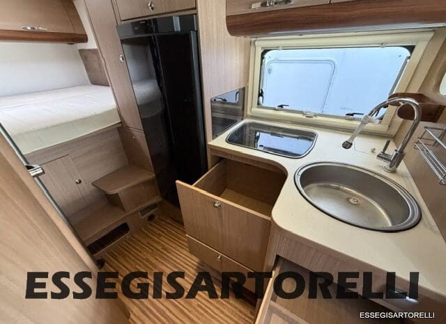 ADRIA MATRIX M 680 SP GARAGE E BASCULANTE 2013 5 POSTI OMOLOGATI DOPPIO CLIMA pieno