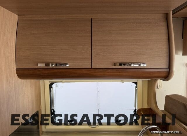 ADRIA MATRIX M 680 SP GARAGE E BASCULANTE 2013 5 POSTI OMOLOGATI DOPPIO CLIMA pieno
