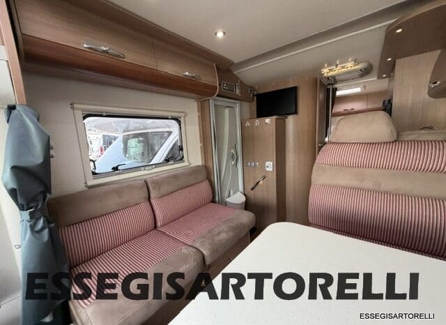 ADRIA MATRIX M 680 SP GARAGE E BASCULANTE 2013 5 POSTI OMOLOGATI DOPPIO CLIMA pieno