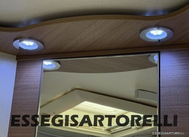 ADRIA MATRIX M 680 SP GARAGE E BASCULANTE 2013 5 POSTI OMOLOGATI DOPPIO CLIMA pieno
