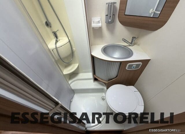 ADRIA MATRIX M 680 SP GARAGE E BASCULANTE 2013 5 POSTI OMOLOGATI DOPPIO CLIMA pieno