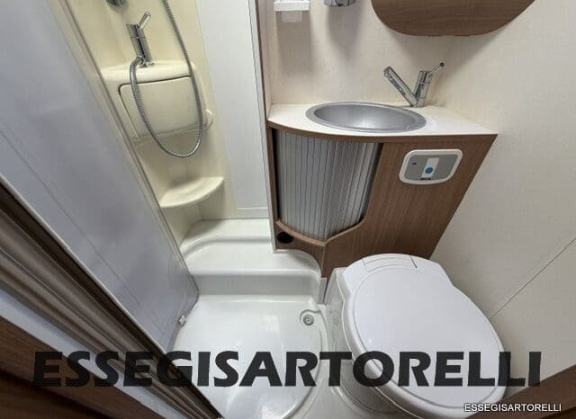 ADRIA MATRIX M 680 SP GARAGE E BASCULANTE 2013 5 POSTI OMOLOGATI DOPPIO CLIMA pieno