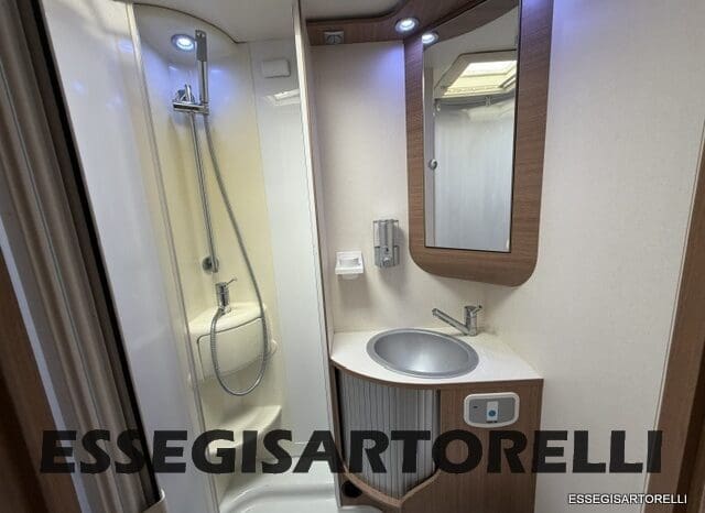 ADRIA MATRIX M 680 SP GARAGE E BASCULANTE 2013 5 POSTI OMOLOGATI DOPPIO CLIMA pieno