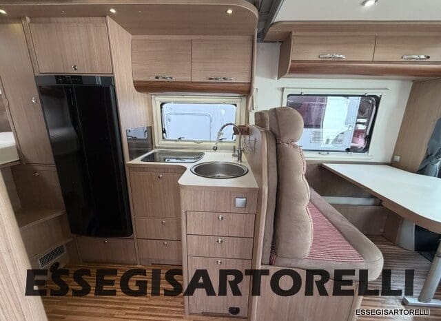 ADRIA MATRIX M 680 SP GARAGE E BASCULANTE 2013 5 POSTI OMOLOGATI DOPPIO CLIMA pieno