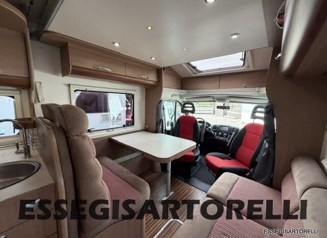 ADRIA MATRIX M 680 SP GARAGE E BASCULANTE 2013 5 POSTI OMOLOGATI DOPPIO CLIMA pieno