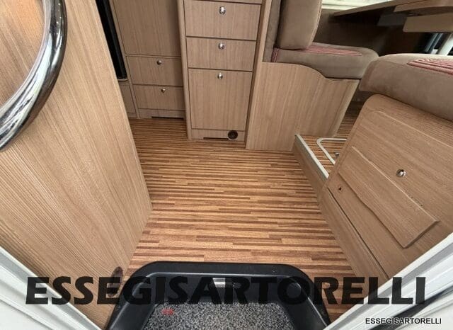 ADRIA MATRIX M 680 SP GARAGE E BASCULANTE 2013 5 POSTI OMOLOGATI DOPPIO CLIMA pieno