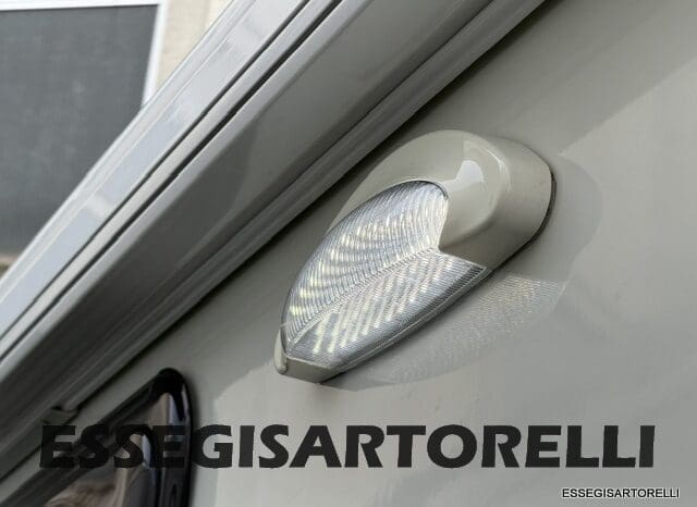 ADRIA MATRIX M 680 SP GARAGE E BASCULANTE 2013 5 POSTI OMOLOGATI DOPPIO CLIMA pieno
