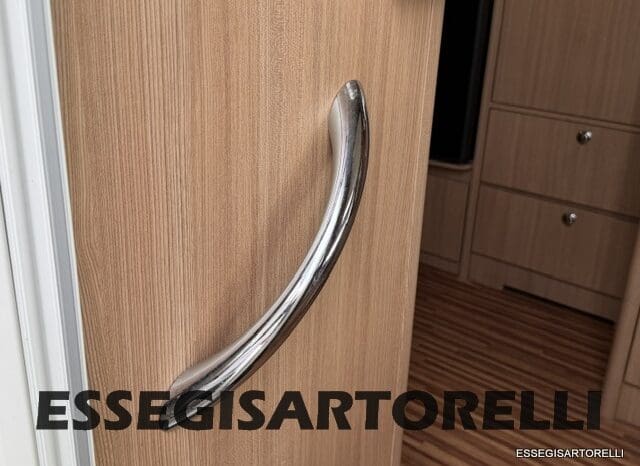 ADRIA MATRIX M 680 SP GARAGE E BASCULANTE 2013 5 POSTI OMOLOGATI DOPPIO CLIMA pieno