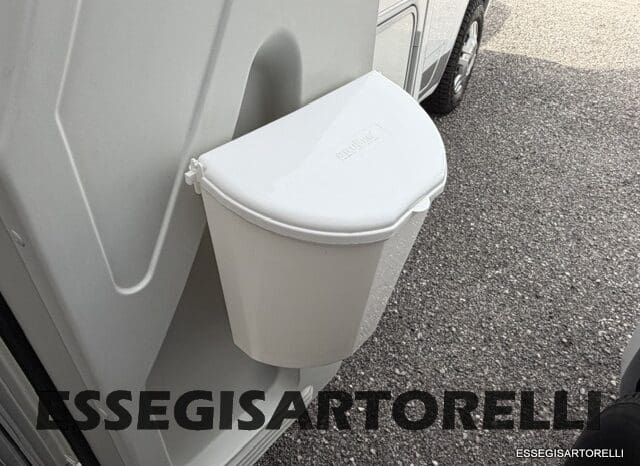 ADRIA MATRIX M 680 SP GARAGE E BASCULANTE 2013 5 POSTI OMOLOGATI DOPPIO CLIMA pieno