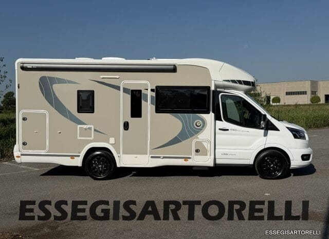CHAUSSON EXCLUSIVE LINE 660 170 CV AUTOMATICO 699 CM 2022 solo 1.940 KM ! pieno