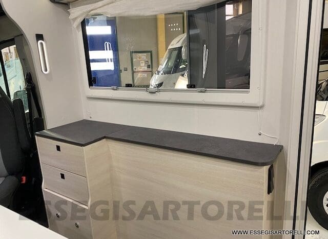 CHAUSSON EXCLUSIVE LINE 660 170 CV AUTOMATICO 699 CM 2022 solo 1.910 KM ! pieno