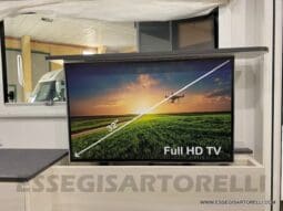 CHAUSSON EXCLUSIVE LINE 660 170 CV AUTOMATICO 699 CM 2022 solo 1.910 KM ! pieno